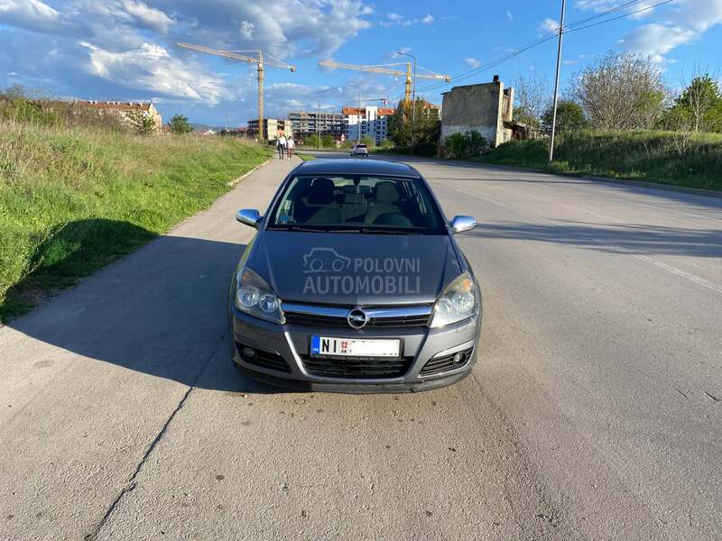 Opel Astra H CDTI
