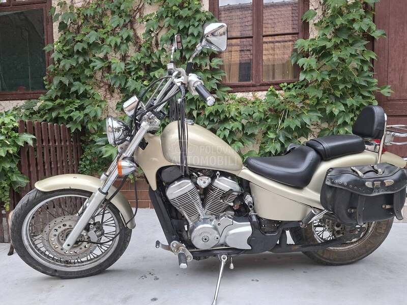 Honda Shadow VT 600