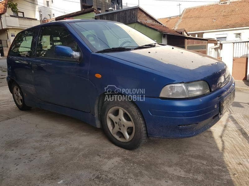 Fiat Punto 1.2b 1996. god. -  kompletan auto u delovima