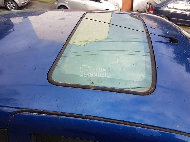 Fiat Punto 1.2b 1996. god. -  kompletan auto u delovima