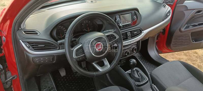 Fiat Tipo 1.4 LPG Street