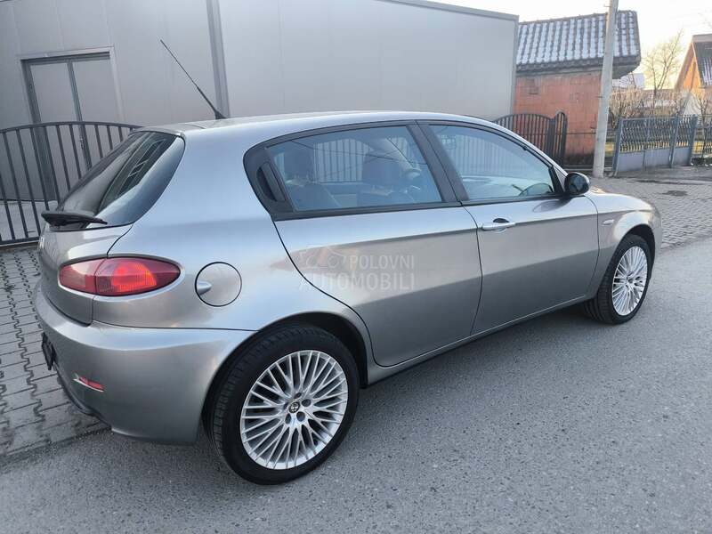 Alfa Romeo 147 1.6 CH