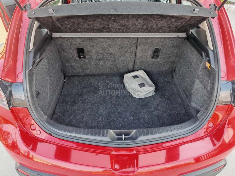 Mazda 3 1.6 CH