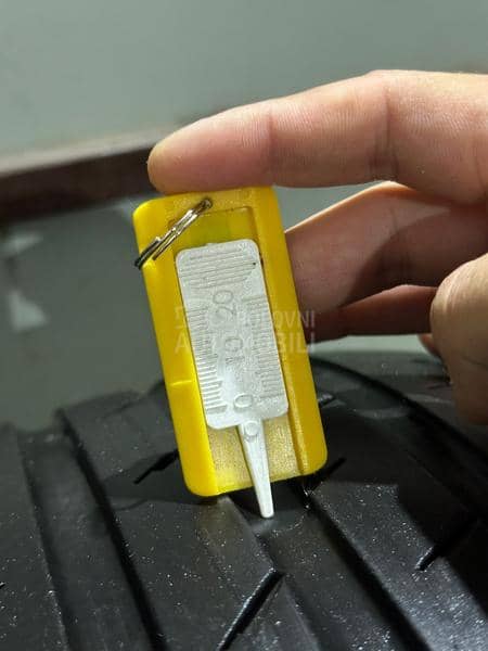 Continental 245/50 R18 Letnja