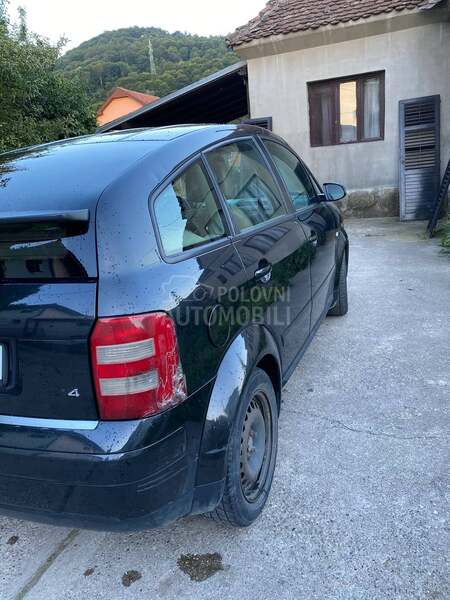 Audi A2 