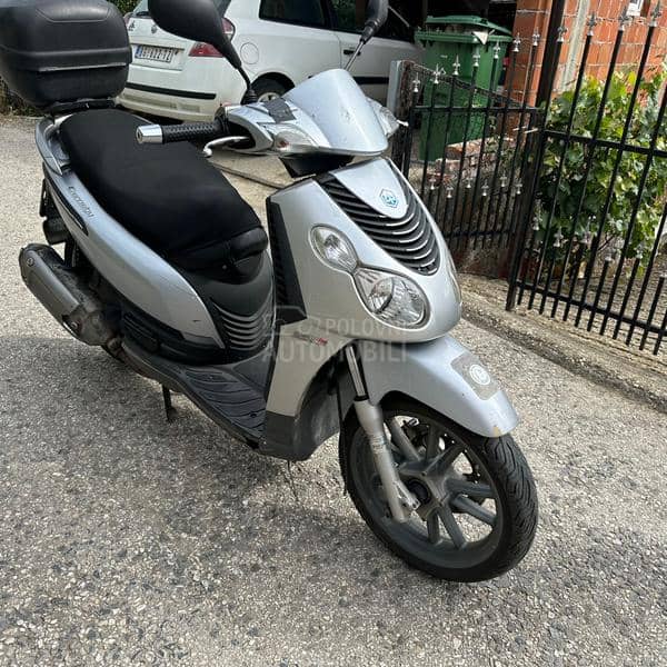 Piaggio Carnaby
