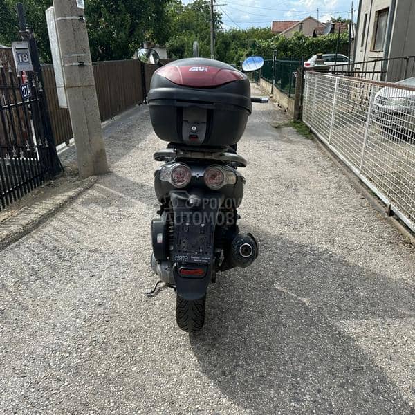 Piaggio Carnaby