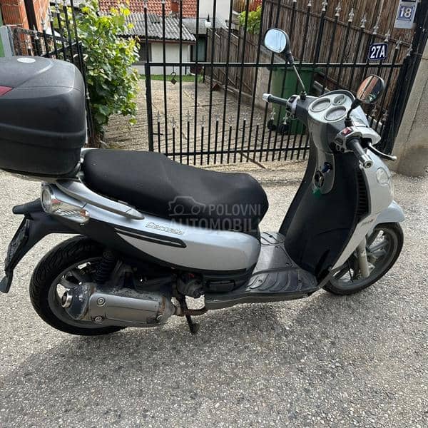 Piaggio Carnaby