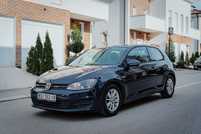 Volkswagen Golf 7 BLUEMOTION