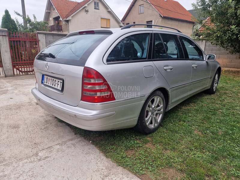 Mercedes Benz C 220 
