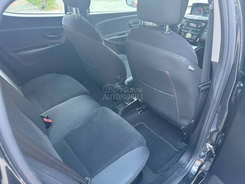 Lancia Ypsilon 1.0 Nov Nov