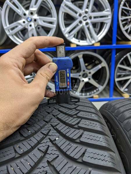 Hankook 175/65 R15 Zimska