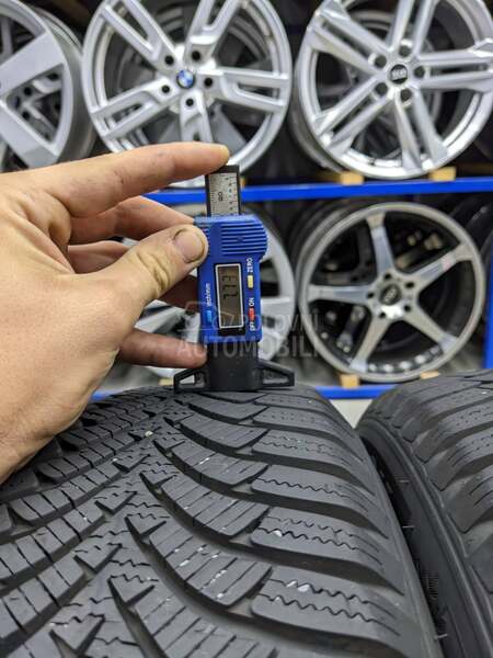 Hankook 175/65 R15 Zimska