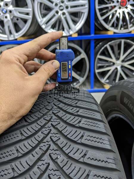 Hankook 175/65 R15 Zimska