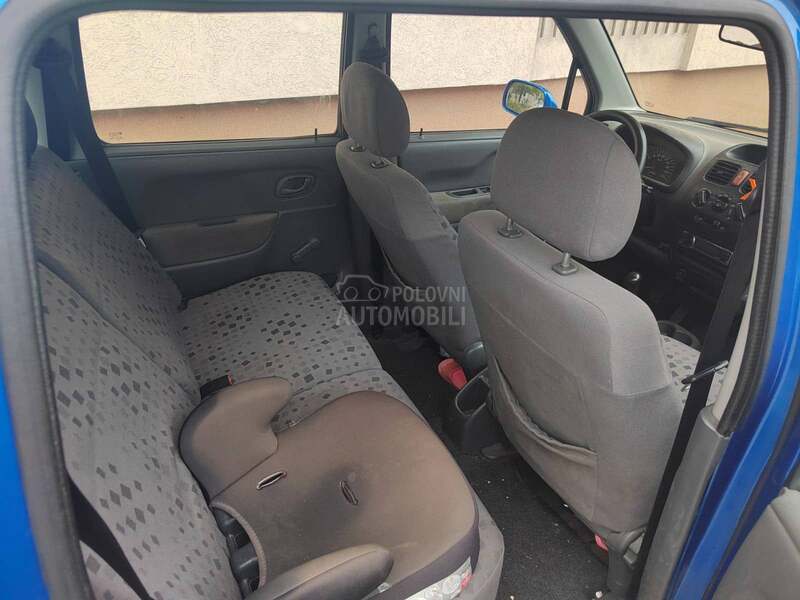 Opel Agila 1.0