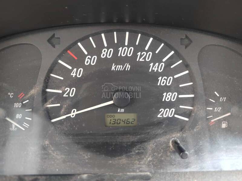 Opel Agila 1.0