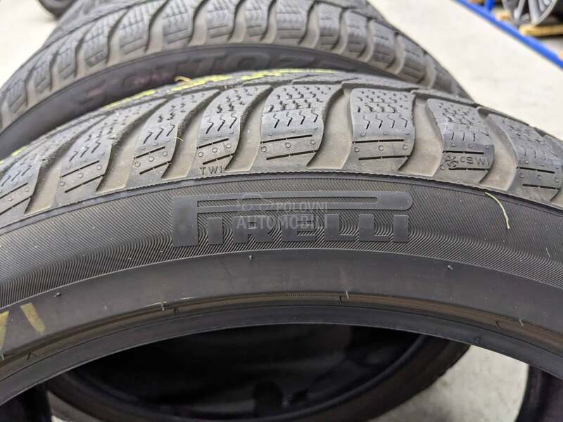 Pirelli 225/45 R19 Zimska