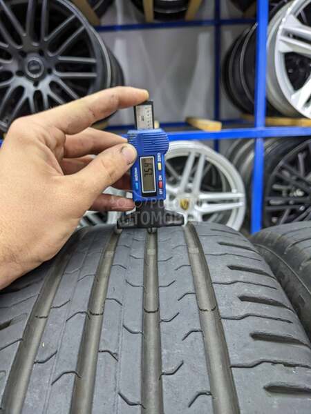 Continental 215/45 R17 Letnja
