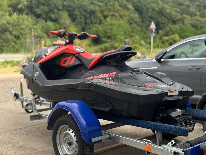 Sea-Doo Spark Trixx 2 UP