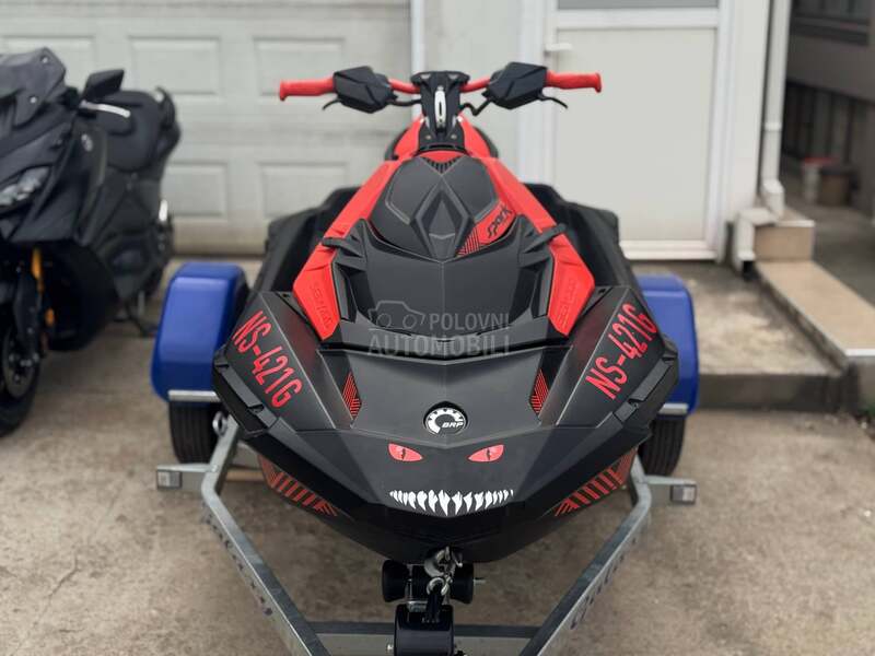Sea-Doo Spark Trixx 2 UP