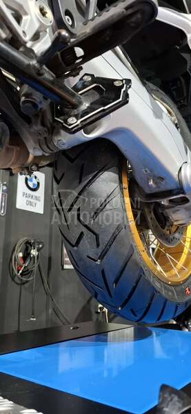 BMW R1250GS