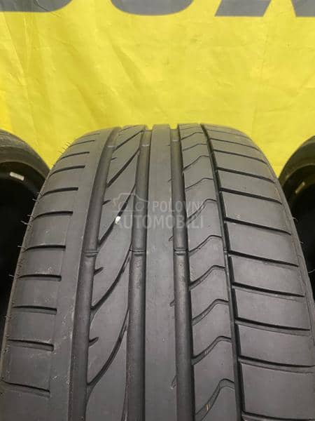 Bridgestone 215/40 R17 Letnja