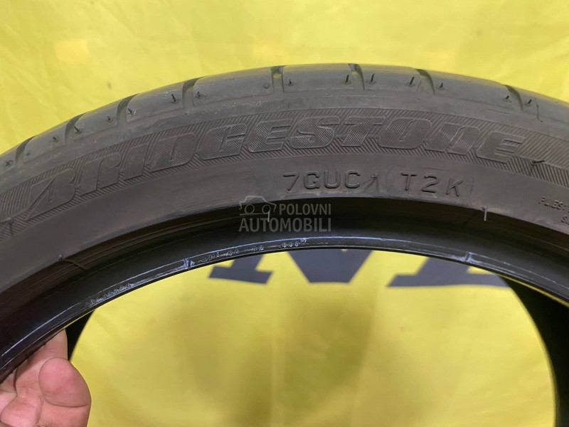 Bridgestone 215/40 R17 Letnja