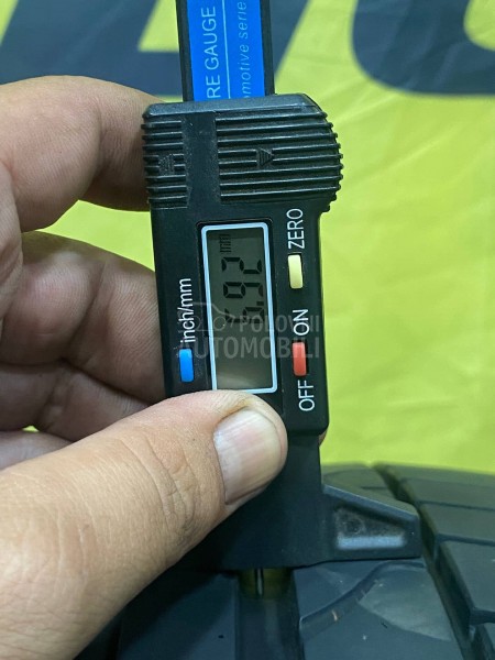 Bridgestone 215/40 R17 Letnja