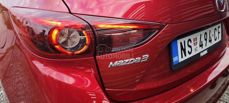 Mazda 3 2.0 Revolution