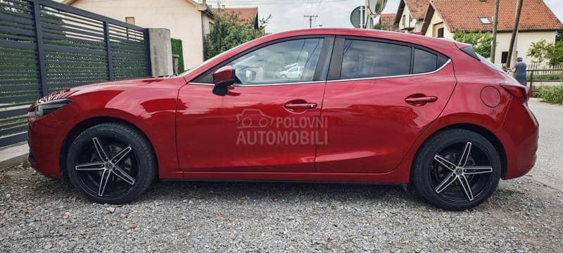 Mazda 3 2.0 Revolution