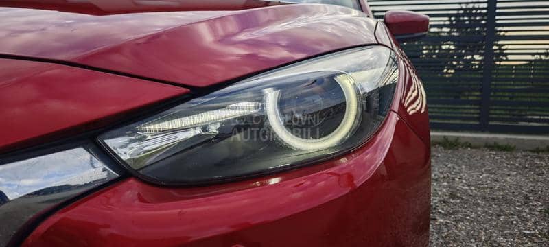 Mazda 3 2.0 Revolution