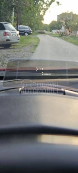 Mazda 3 2.0 Revolution