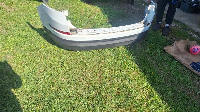 Kodiaq Zadnji Branik