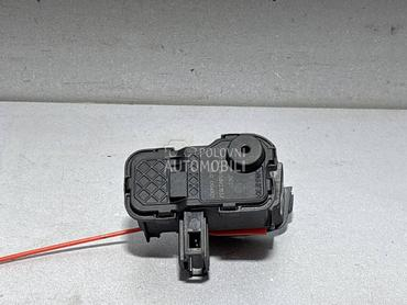 MOTORIC POKLOPCA REZERVOARA za Audi A5