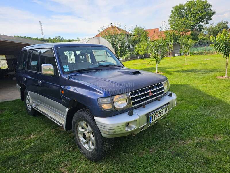 Mitsubishi Pajero 