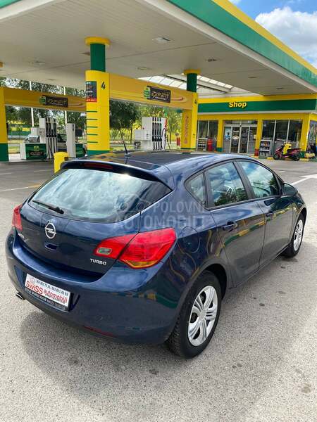 Opel Astra J 1,4 Turbo