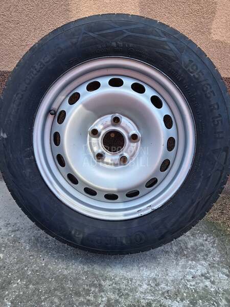 Continental 195/65 R15 Letnja