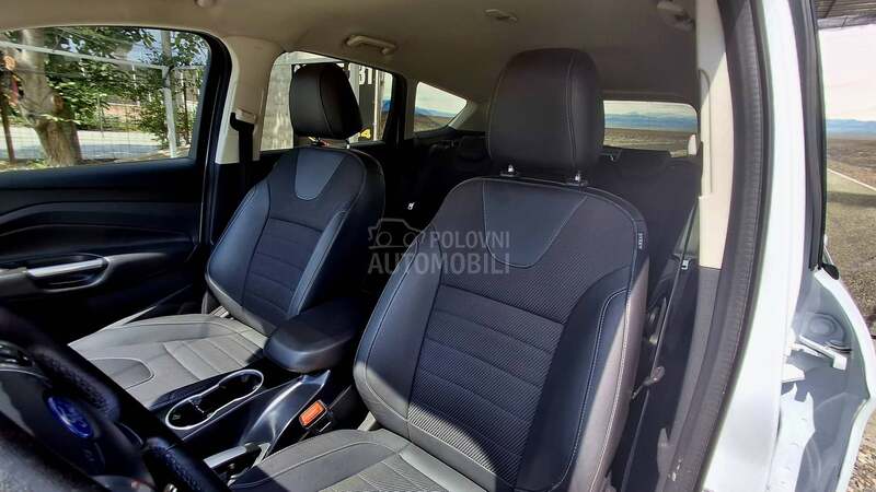 Ford Kuga 2.0T.I.T.A.N4x4
