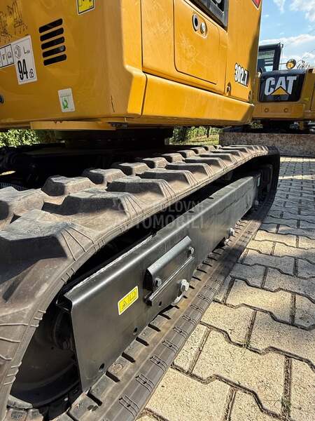 CAT 302.7