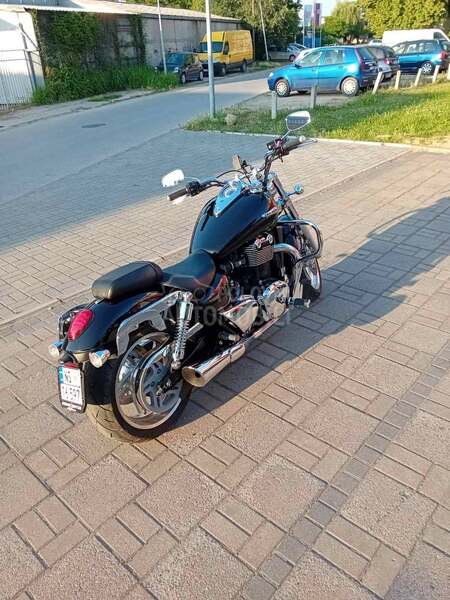 Triumph Thunderbird 1600