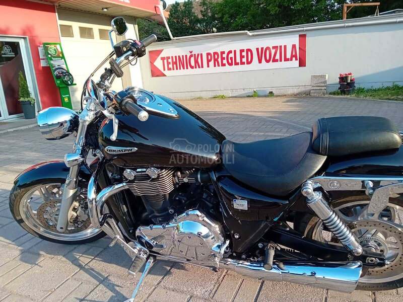 Triumph Thunderbird 1600
