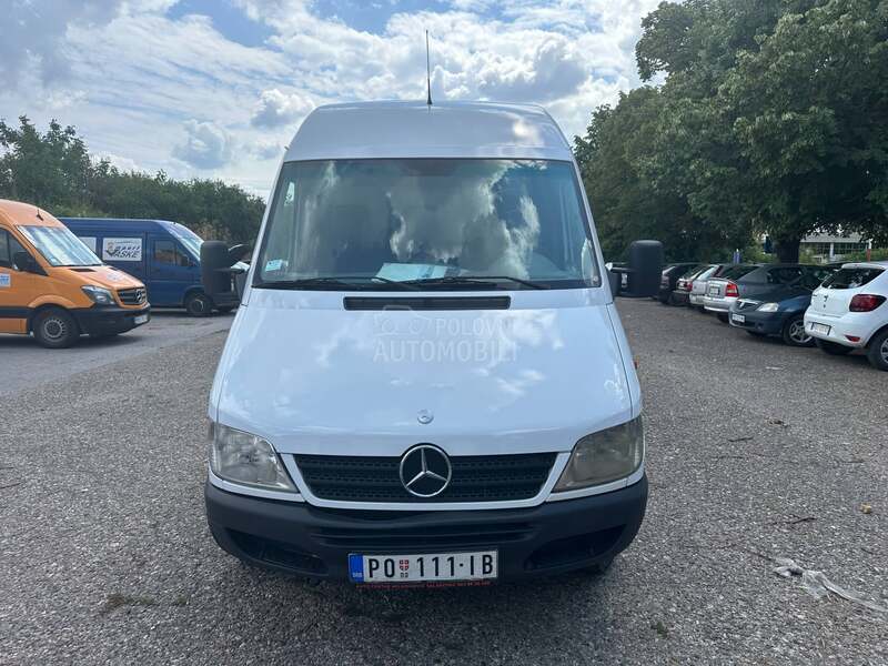Mercedes Benz sprinter 413 cdi