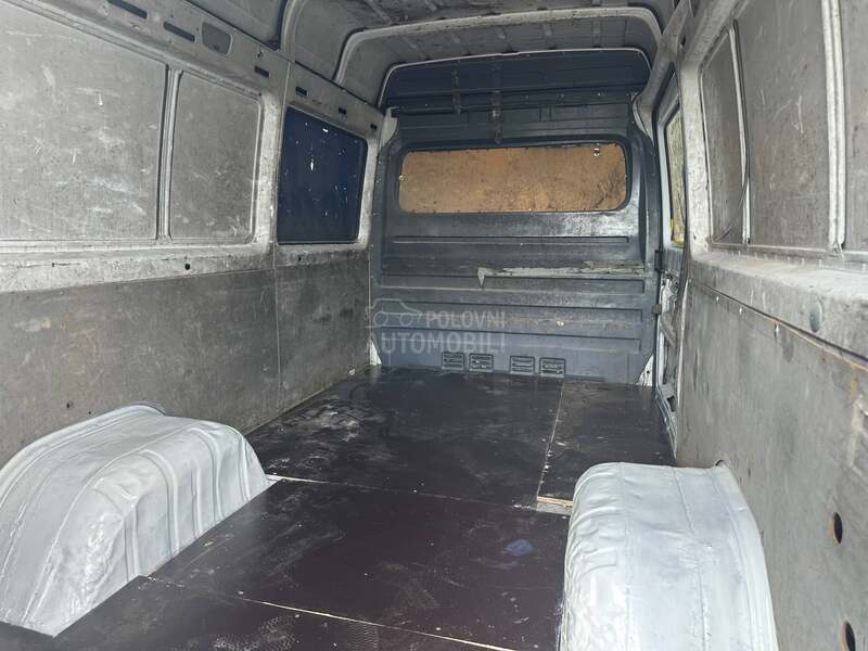 Mercedes Benz sprinter 413 cdi