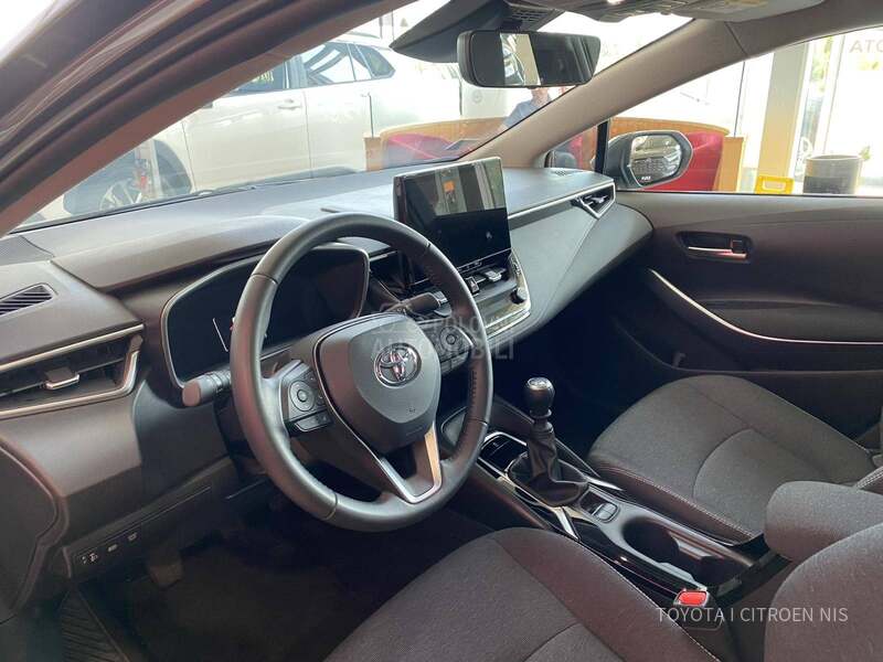 Toyota Corolla 1.5 VVT-IW LUNA