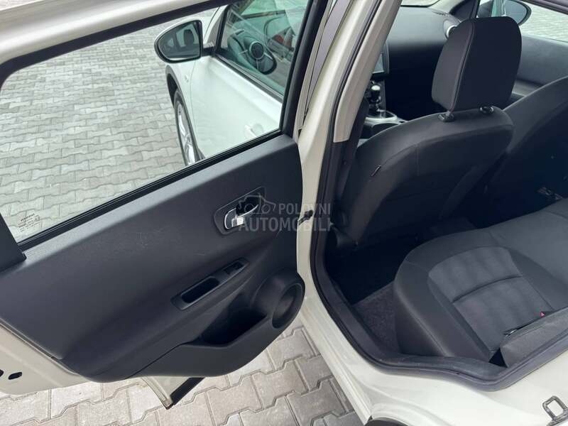 Nissan Qashqai 1.5 Dci