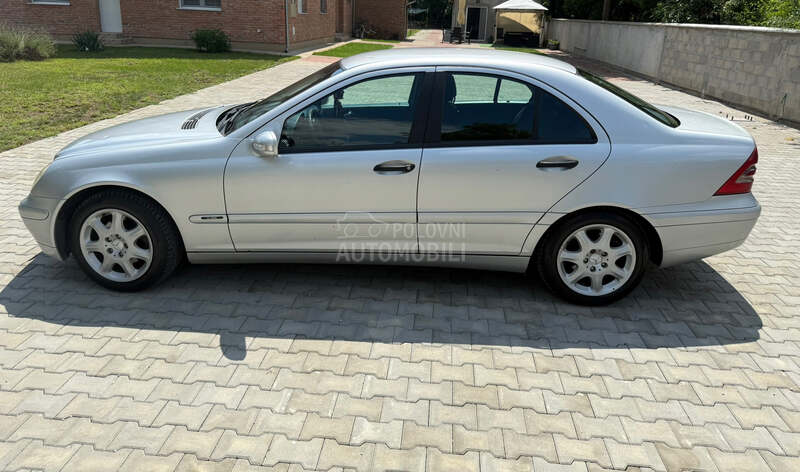 Mercedes Benz C 220 