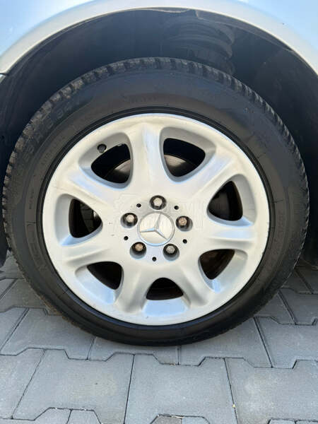 Mercedes Benz C 220 
