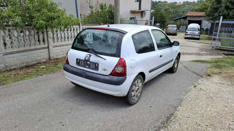Renault Clio raca kragujevacka