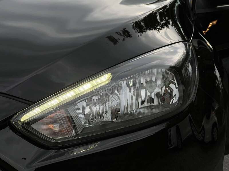 Ford Focus 1.0 GTDI ST LINE