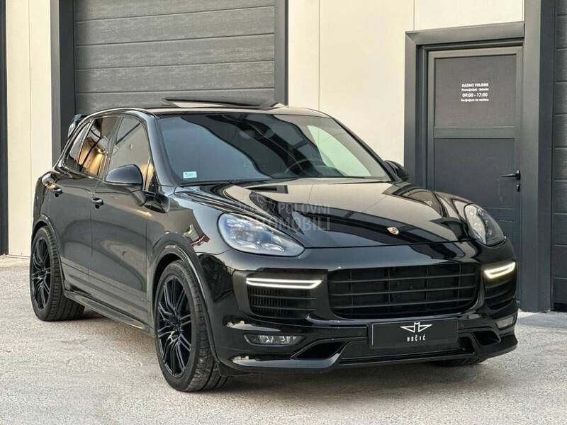 Porsche Cayenne GTS-TECHART kit
